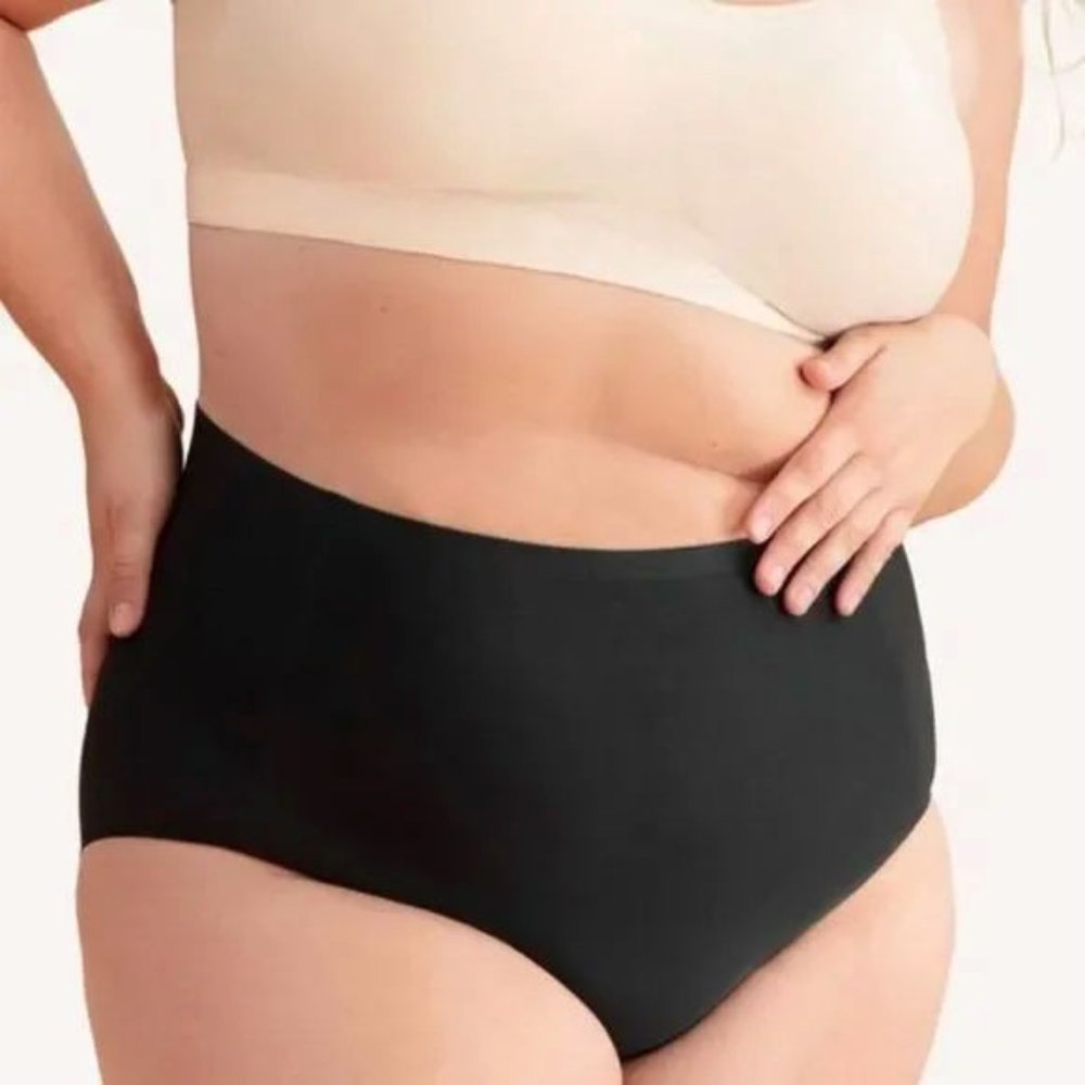 TrueKind Seamless Stretch Mid-Waist Brief, Size 16-24, Black, NTW